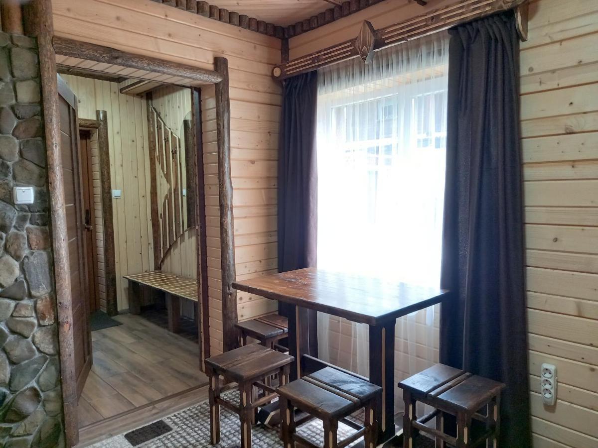Voyage Tatariv Hotel Bagian luar foto