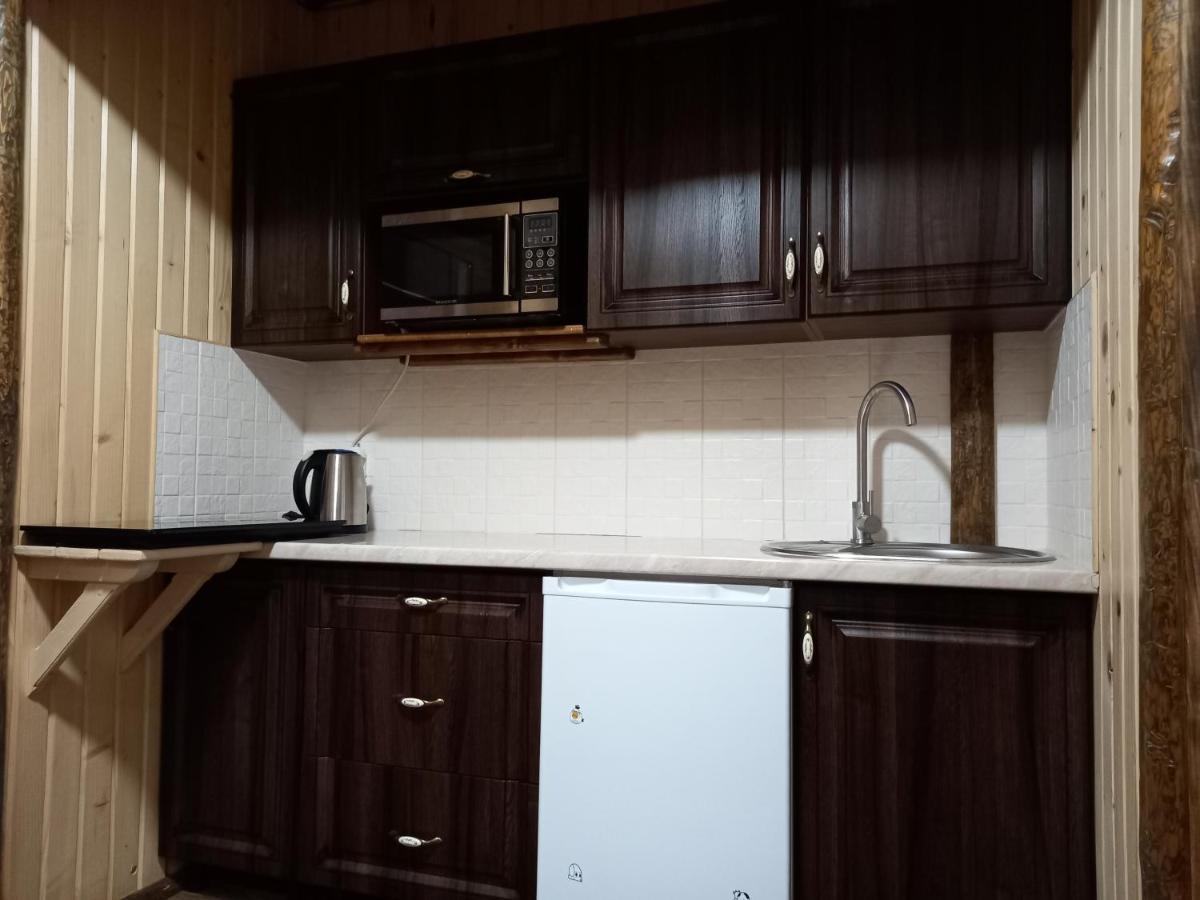 Voyage Tatariv Hotel Bagian luar foto