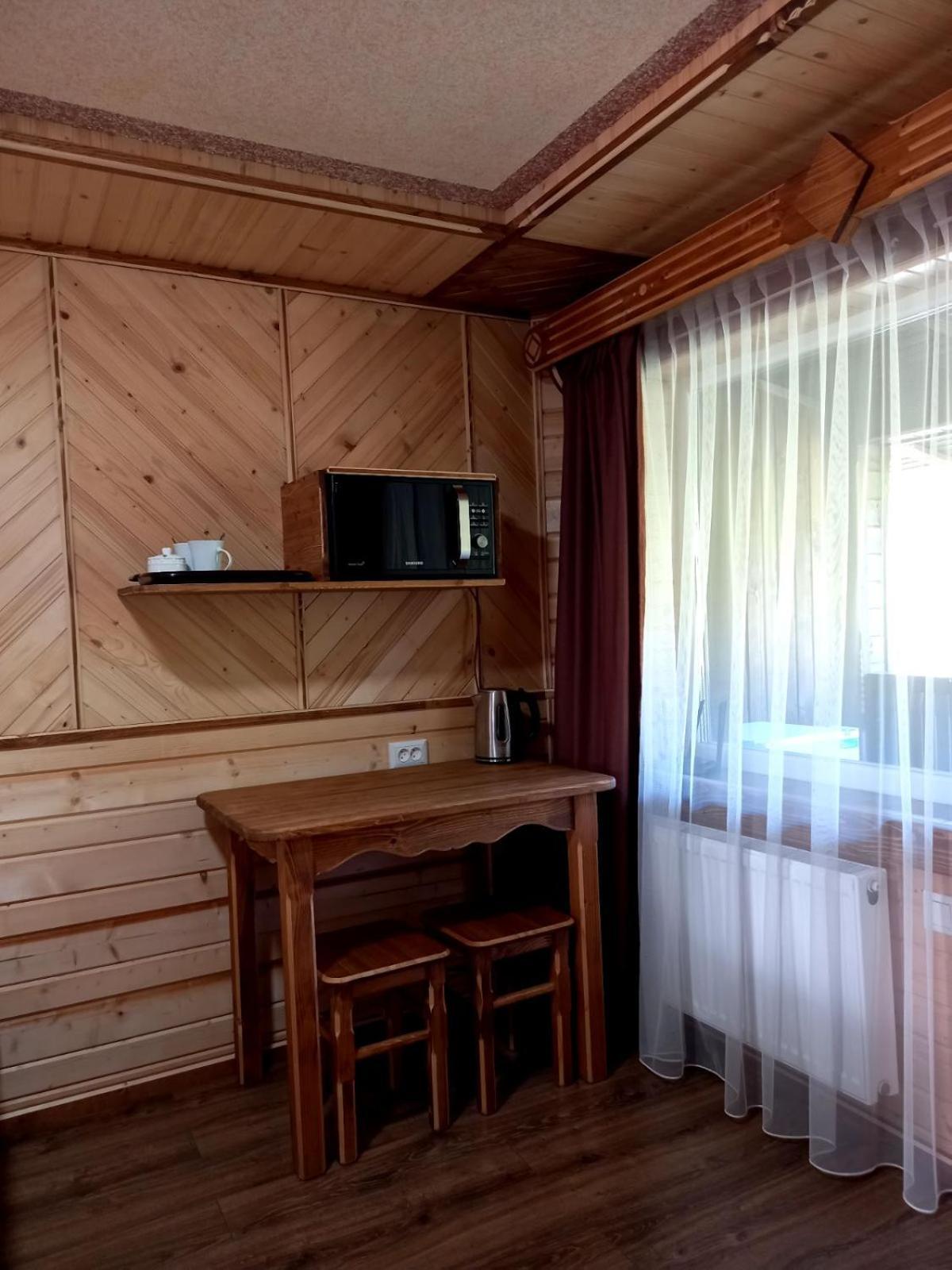 Voyage Tatariv Hotel Bagian luar foto